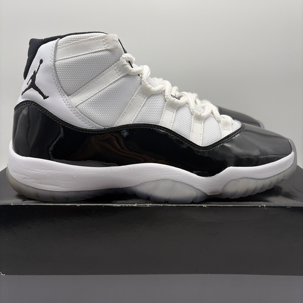 Size 9 - Jordan 11 Retro High Concord (378037-100)